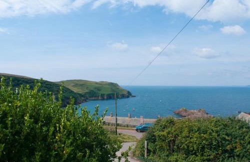 Hope-Cove House | Greystone
