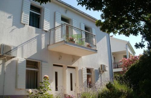 Kastel Novi Apartment | Grgin Apartments