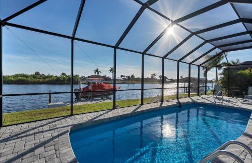 South Gulf Cove Villa | GRH14447 - Charlotte Harbor Area - 2 Bed 2 Baths Villa