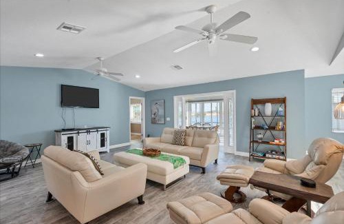 South Gulf Cove Villa | GRH14447 - Charlotte Harbor Area - 2 Bed 2 Baths Villa