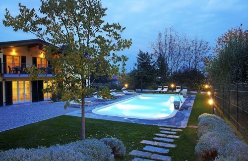 Cadenabbia Apartment | Griante residence apartment no 2 with pool and spa by Italian Apartments