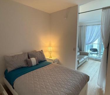 Griffintown Apartment | Griffintown luxury 1 open bedroom apartment