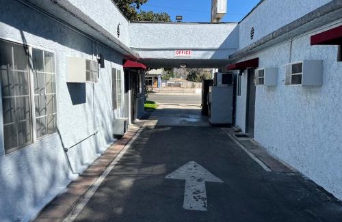 Riverside Rancho Hotel | Griffith Park Motel, in Los Angeles Hollywood Area