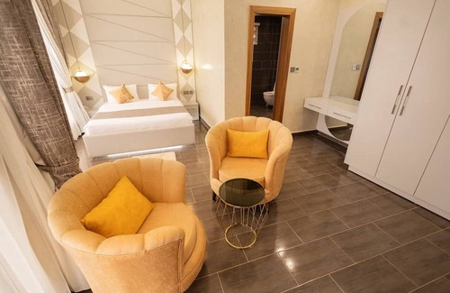 Entebbe Hotel | Grik Hotel - Entebbe