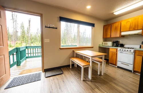 Kenai Cabin | Grill|Close to Fishing|Cabin 5