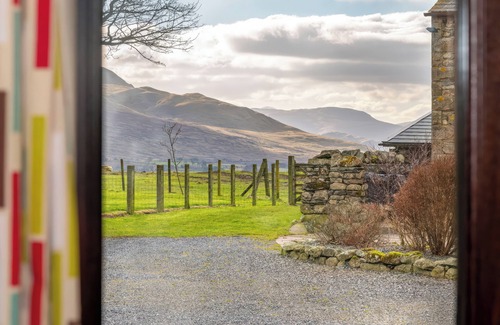 Penrith Cottage | GRISDALE VIEW, pet friendly, with a garden in Mungrisdale