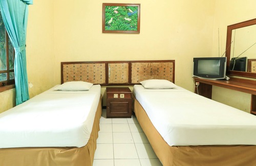 Waru House | Griya Noumi Hotel