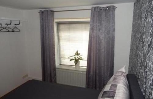 Tungendorf Apartment | Große Wohnung in Tungendorf mit Grill