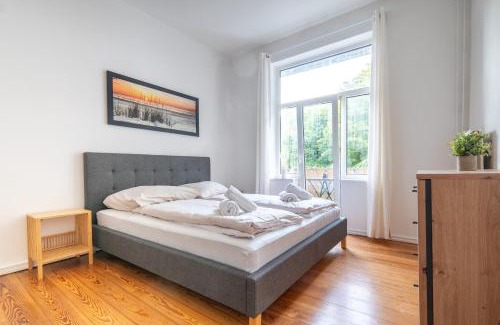Flensburg Apartment | Großes Apartment mit 2 Balkonen zentral am Nordertor