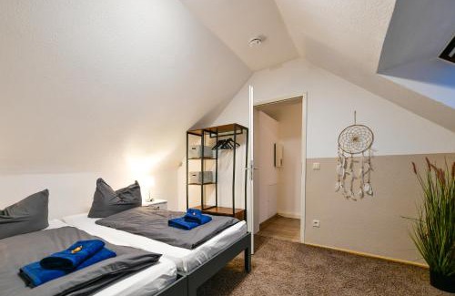 Gallinchen Apartment | Großes Spree Apartment, 3 Schlafzimmer bis 10 Personen, 4x KfZ Parkplatz, Terrasse, Waschtrockner, Wlan, Netflix