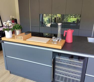 Weitmar-Mark Apartment | Großzügige Ferienwohnung in innovativem Zero-Emissionen Haus