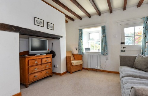 Bwlchtocyn House | Groesfa - Four Bedroom House, Sleeps 8