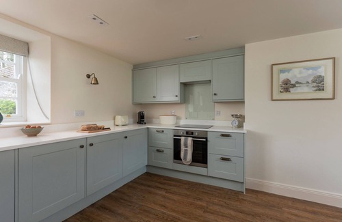 Morpeth Cottage | GROOMS COTTAGE - An elegant dog friendly escape for two in the grounds of Netherwitton Hall, a histo