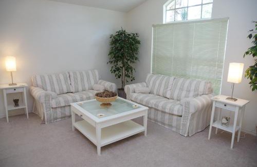 Westridge House | Grosvenor Villa TM148