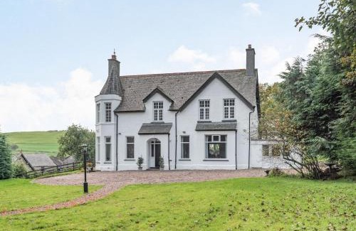 Cerrig-y-Druidion House | Groudd Hall