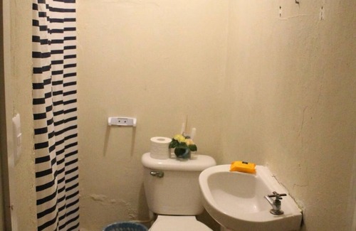 Los Robalos Bed & Breakfast | Ground Floor Apartment with 2 bedrooms located in B&B stay in Samaná