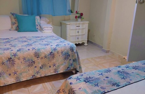 Los Robalos Bed & Breakfast | Ground Floor Apartment with 2 bedrooms located in B&B stay in Samaná