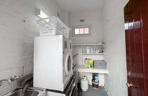 Brighton Apartment | Ground floor apartment, 250 metres to the beach