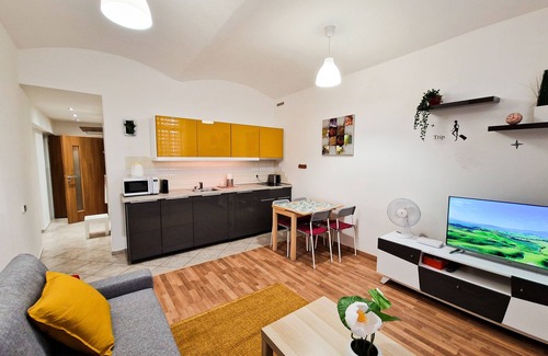 Zizkov Apartment | Ground Floor Apartment