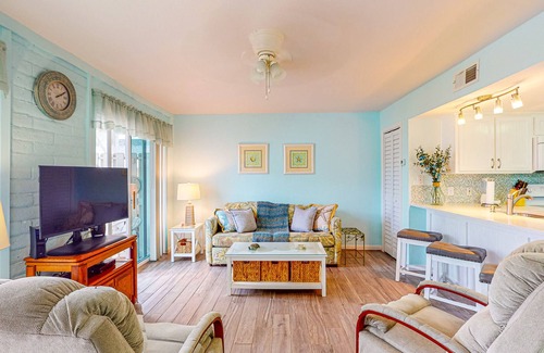 Cinnamon Shore Condo | Ground Floor Condo, Boardwalk to Beach, Shared Pool and Grill