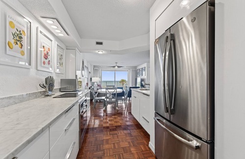 Seawinds Condo Condo | Ground floor direct oceanfront condo with a private poolside balcony and garage parking