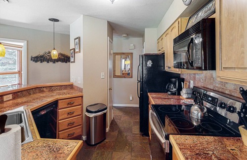 Steamboat Springs Ski Chalet | Ground-floor chalet near Steamboat Ski Resort with pool, hot tubs & washer/dryer