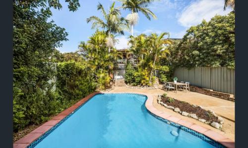 Hurlstone Park Apartment | Ground Level Apartment with Pool