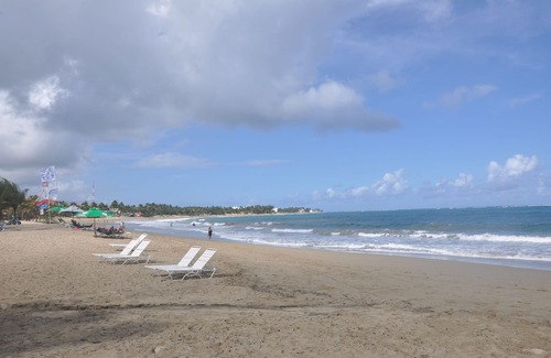 Los Cerros Apartment | Groundfloor room in quiet residence, pool/WiFi/cable TV/parking