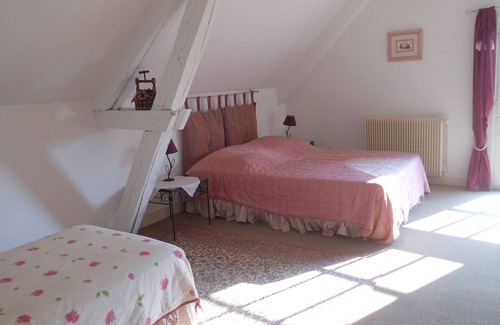 Loches House | Group accommodation 32 people - LOCHES (37600) - MANOIR DE LA ROUSSELLIERE