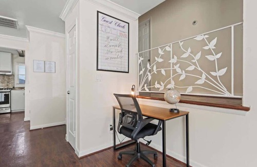 North Bergen House | Group Chic , 25 Mins ->NYC , Free Parking , W/D