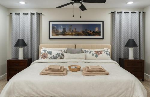 Irvington Apartment | Group-Friendly Luxury 3BR 2 Baths Sleeps 8