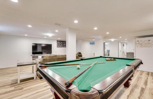 Wrens House | Group Getaway with Fenced Yard and Pool Table in Wrens