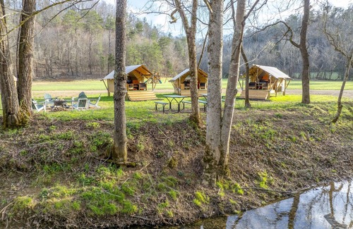 Newport RV Rental | Group Glamping: Luxury Tents Near Gburg and PF