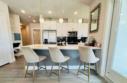 McNeil Apartment | Group Ready ATX Gateway | Pool & Gym| Near Domain