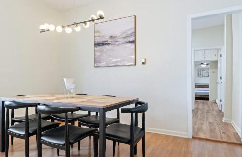 North Bergen Apartment | Group Retreat 15Min to NYC MetLife Mall FREE Parking