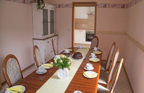 Ulmen House | Group Stay in Ulmen-Furth