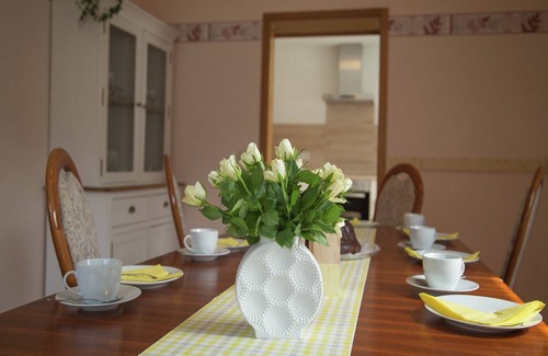 Ulmen House | Group Stay in Ulmen-Furth