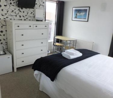 Beeston House | Grove Guest House