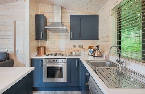 Windermere Cabin | Grove Lodge - a holiday lodge that sleeps 2 with an en-suite