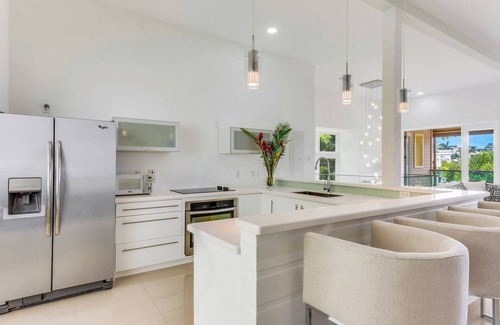 Halcyon Heights Villa | Grove Residences 1 in St James by Personal Villas - Breathtaking Haven