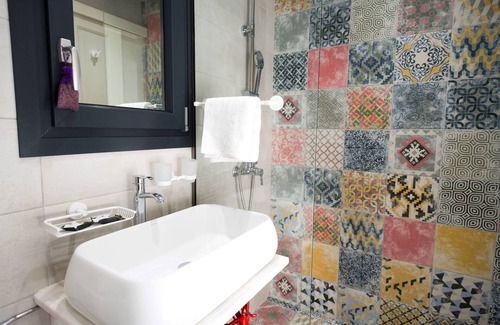 Skiathos Apartment | Gruccio Red Studio - A Sunny Skiathos Gem