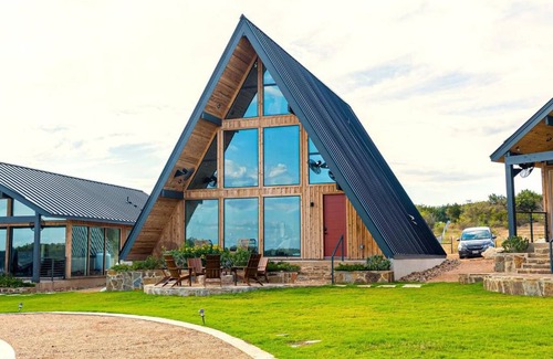New Braunfels Ski Chalet | Gruene Daze Chalet - Stylish Aframe - Escape the Ordinary