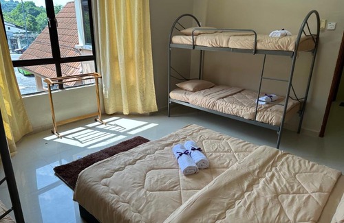 George Town Villa | GS HOMESTAY WHOLE VILLA
