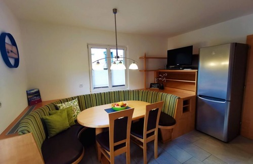 Woerth Apartment | Gschlössl, Ferienhaus - Ferienhaus, Dusche und Bad, WC, 2 Schlafräume
