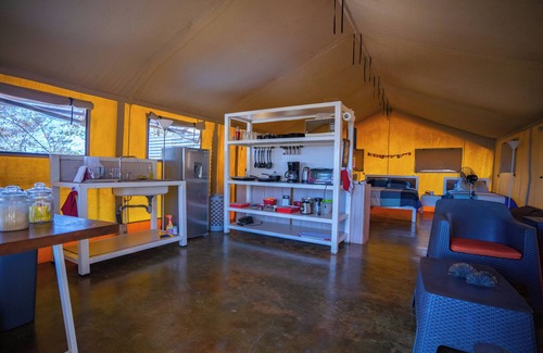 Huacas RV Rental | Guanaglamp Nicoya Tent