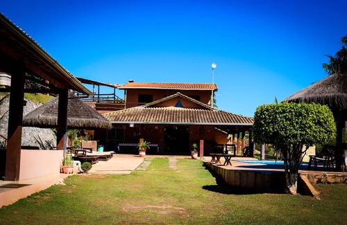 Santa Branca House | GUARAREMA RANCHO DA PAZ SITE HEATED POOL SOLAR SYSTEM, GOURMET SPACE, COUNTRYSIDE