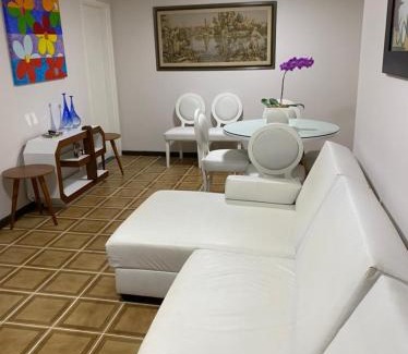 Jardim Praiano Apartment | Guaruja - 2 Quartos - Ar condicionado - Varanda