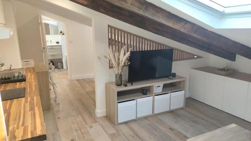 Carabacel Apartment | Gubernatis centre ville