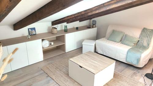 Carabacel Apartment | Gubernatis centre ville