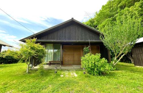 Katsuura Villa | Gubo 里山ヴィレッジ 白木